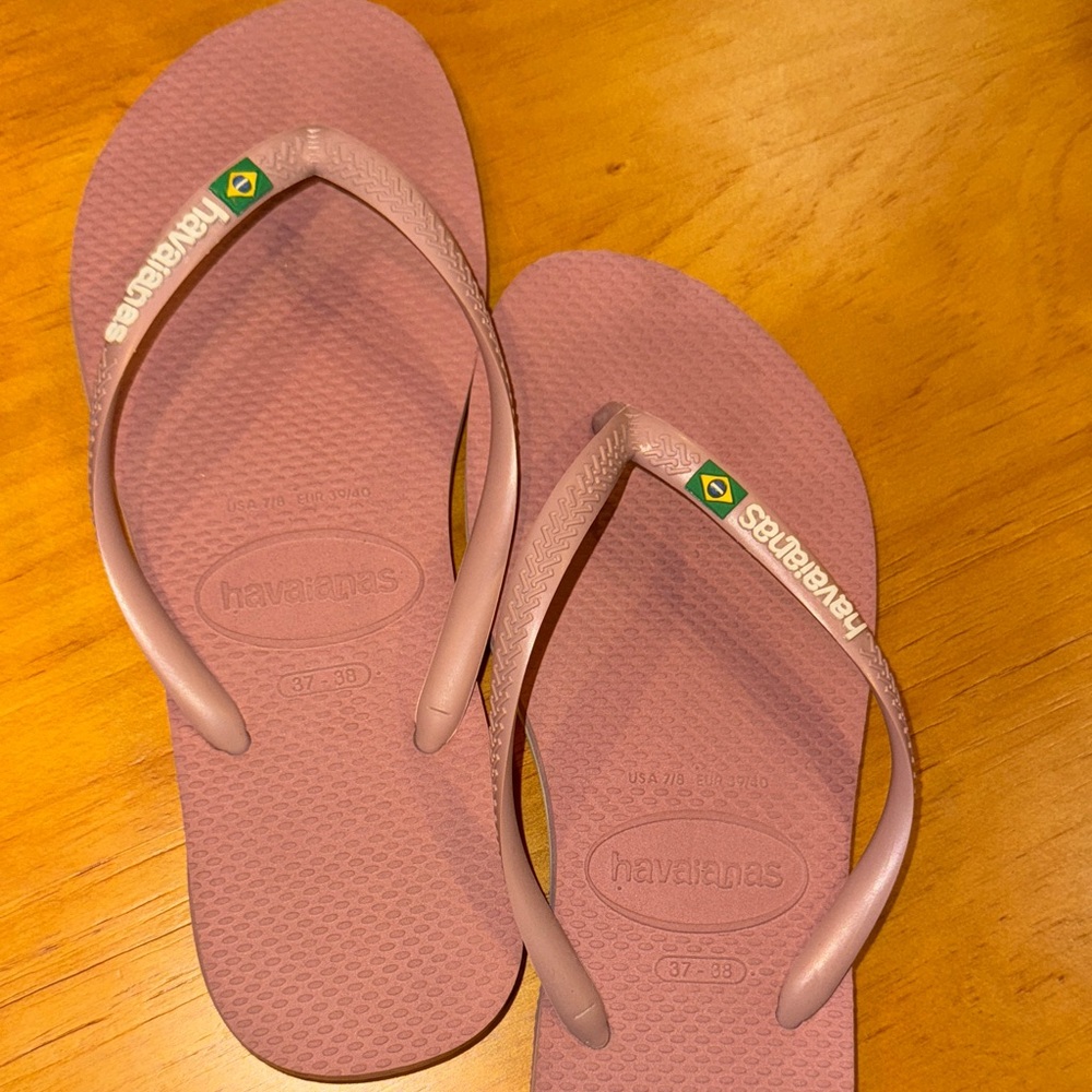 Havaianas Mauve Flip Flops